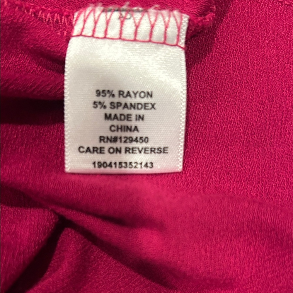 Elle Cold-Shoulder Top in Deep Raspberry - Picture 4 of 5